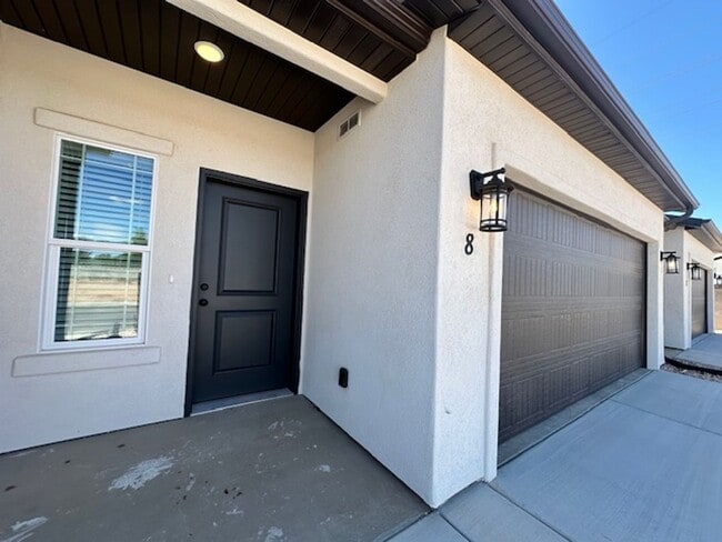 Photo - Move-In Discount - 3 Bed - 2.5 Bath, Brand New Construction