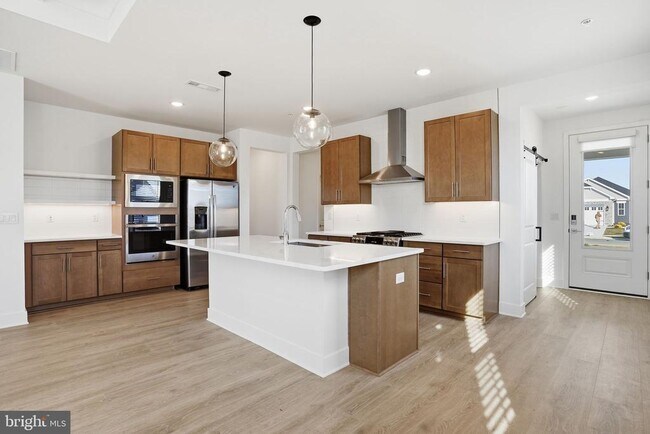 Photo - 7848 WARD BROTHERS Cir