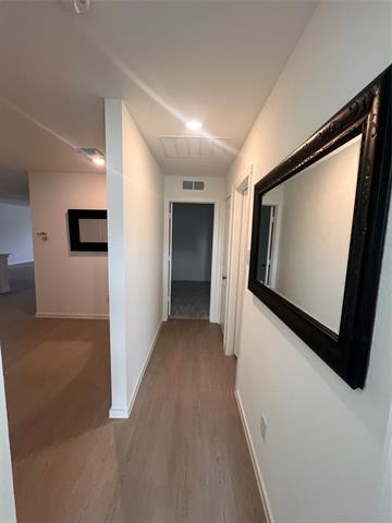 Photo - 14143 Hammersmith St