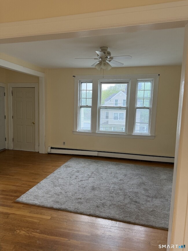 Photo - 452 Hillside Ave
