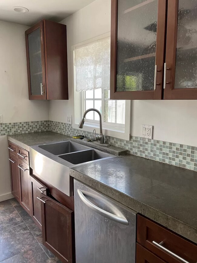 Photo - 224 South Edward Avenue