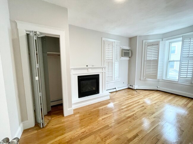 Photo - 132 P St Unit 2