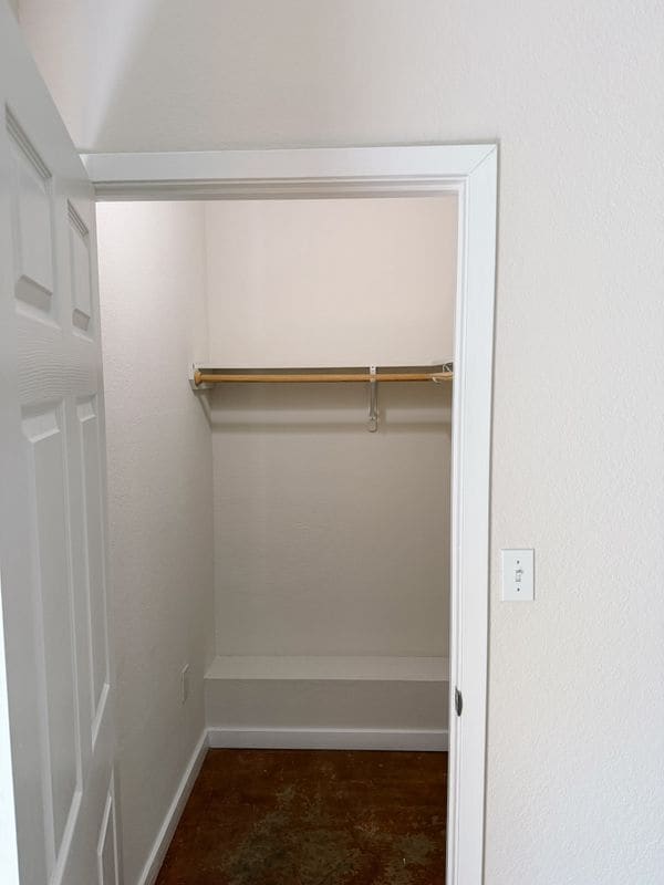 1112 Jones St