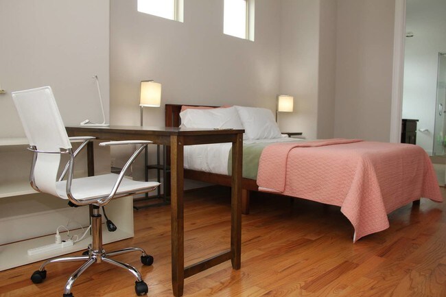 Photo - 2307 Camden Dr