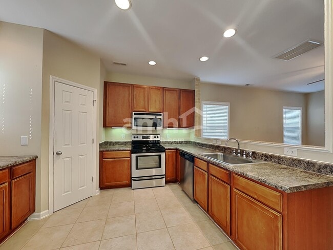 Photo - 803 Blue Lake Dr