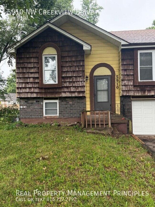 Building Photo - 5910 Creek View Dr Rental