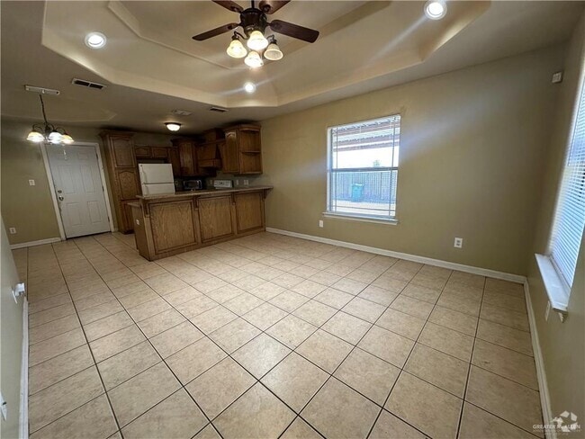 Building Photo - 1208 S Diplomat Dr Unit 1 Rental