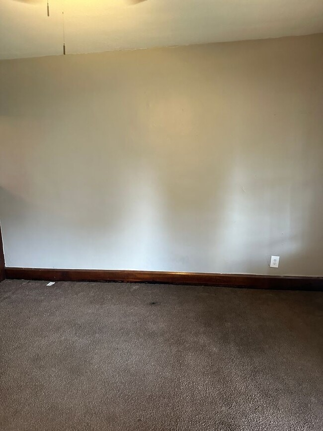 Photo - 636 N Oakland Ave Unit 636 N Oakland Ave