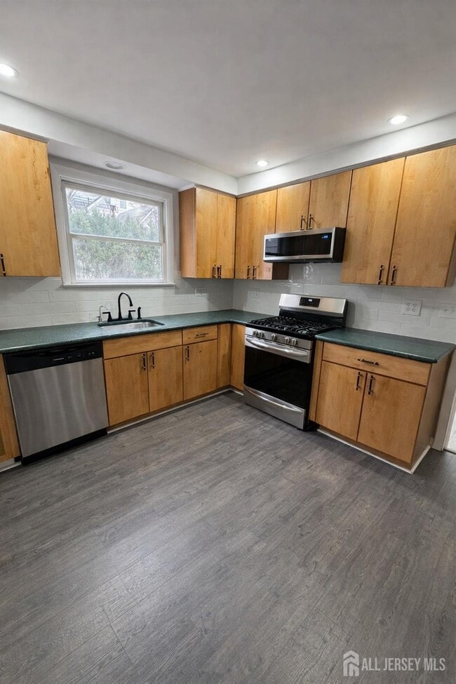 Photo - 149 N 5th Ave