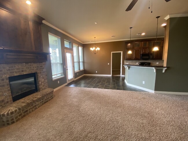 Photo - 3817 Kings Canyon Rd