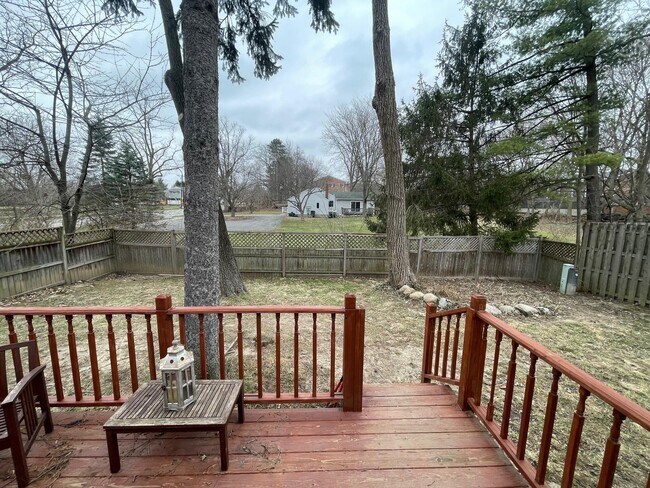 Photo - 3533 Frederick Dr