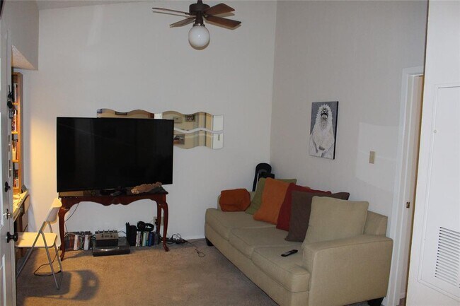 Photo - 3316 Guadalupe St Unit 321