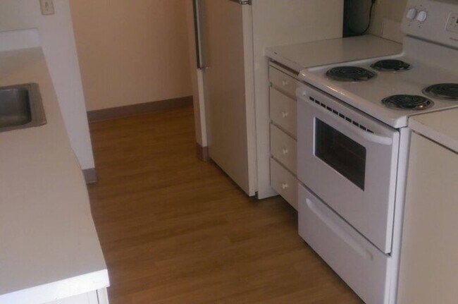 Photo - 17838 NE Multnomah Dr Unit 09