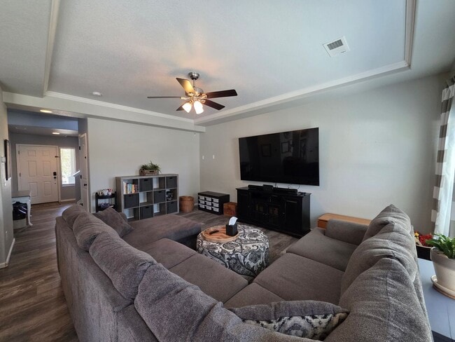 Photo - Gorgeous 4 Bed 4 bath Home In Banning Lewis Ranch!!