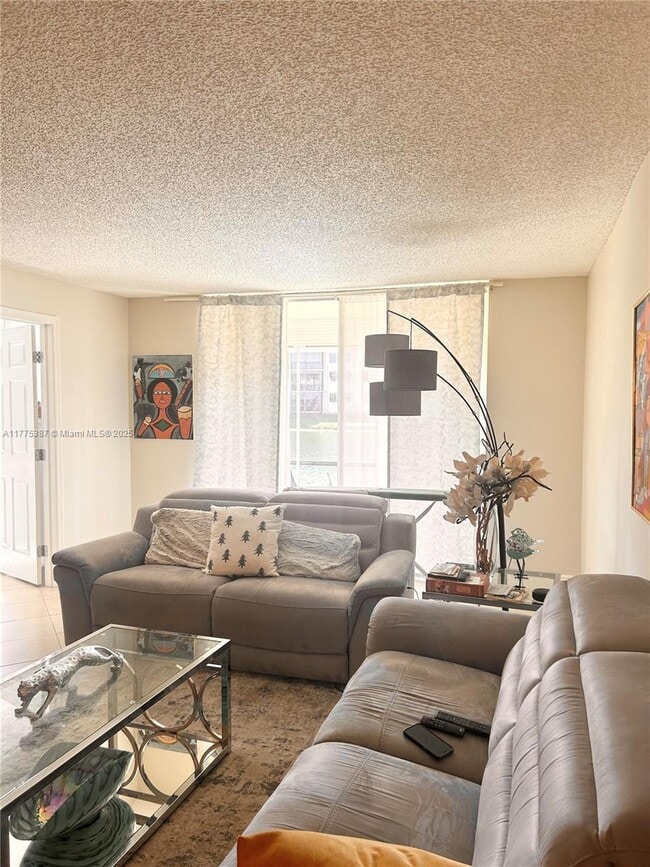 Photo - 361 S Hollybrook Dr Unit 104