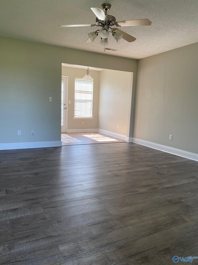 Photo - 166 Stafford Rd