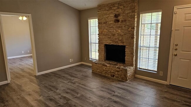 Photo - 1903 1/2 Margalene Way