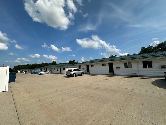 Building Photo - 25719 W Bridge St Rental