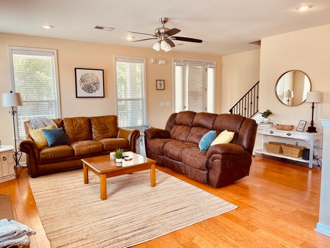living room - 1436 Island Town Cove