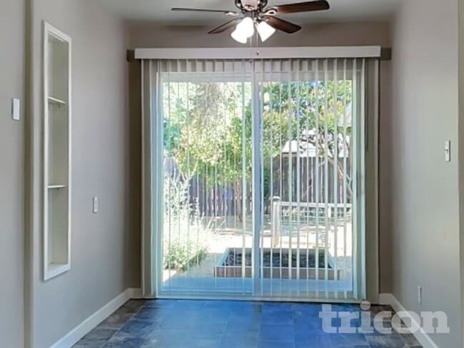 Photo - 6335 40th Ave