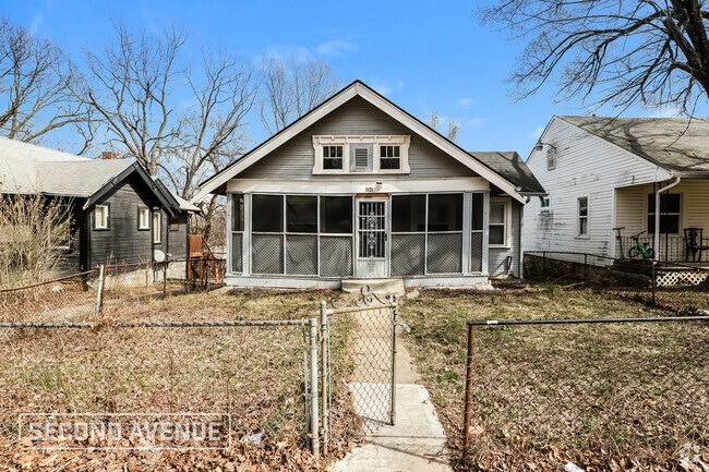 Building Photo - 5121 Agnes Ave Rental