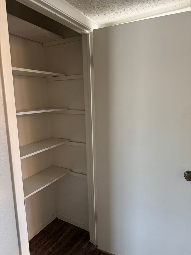 Photo - 2106 Avenue K