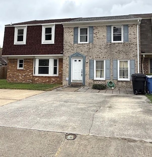 Photo - 691 Biltmore Dr