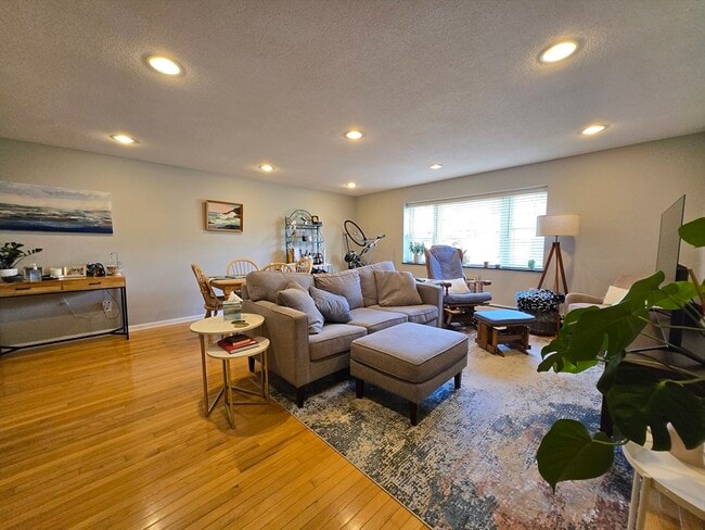 Photo - 2323 Washington St Condo Unit 1-6