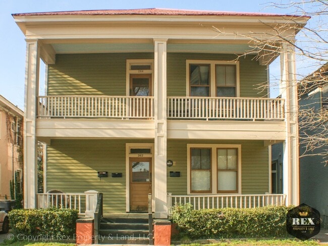 Building Photo - 262-264 Broad Street Unit 262-B