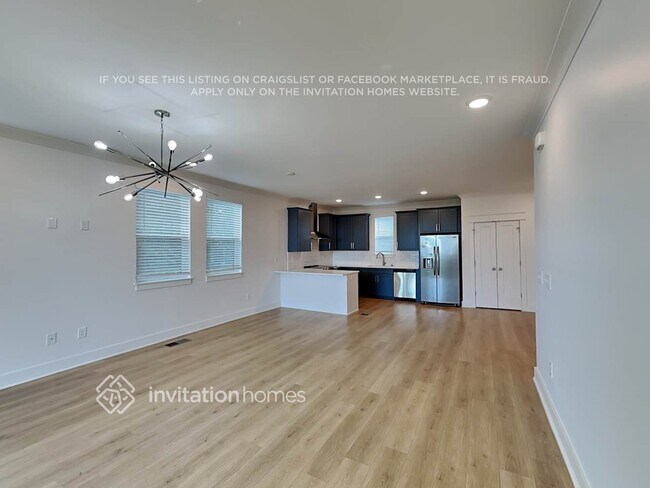 Photo - 428 38th Ave N