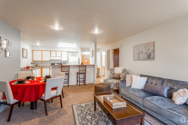 2HAB, 1BA - 902&nbsp;ft² - The Whimsical Pig