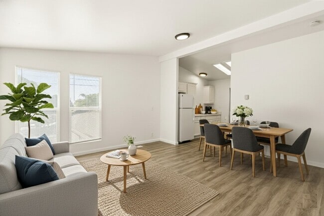 Building Photo - Utilities Paid: 3 Bed Laurel District Apar... Unit 2239