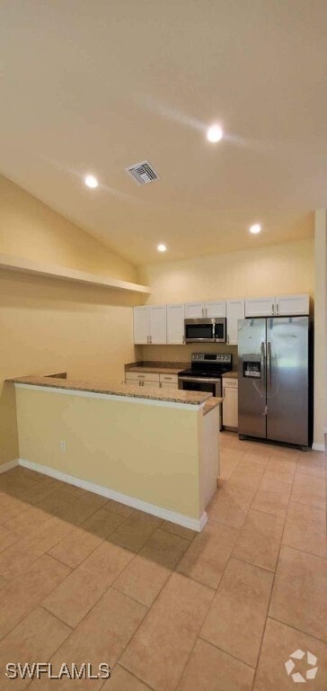 Building Photo - 811 SE 24th Ave Rental