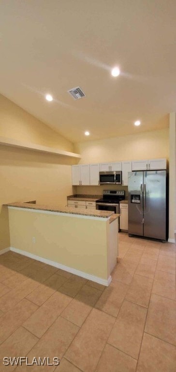 Building Photo - 811 SE 24th Ave Rental