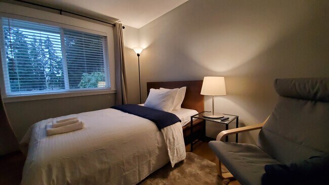 Photo - 1803 N 200th St