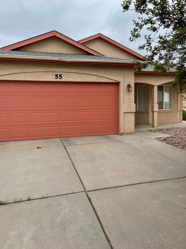 3 Bedroom 2 Bath in Dawson Ranch - 3 Bedroom 2 Bath in Dawson Ranch House