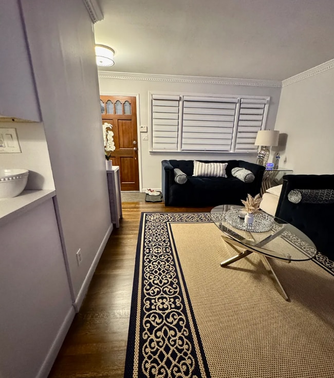 Photo - 80 Hickory Rd Unit #1