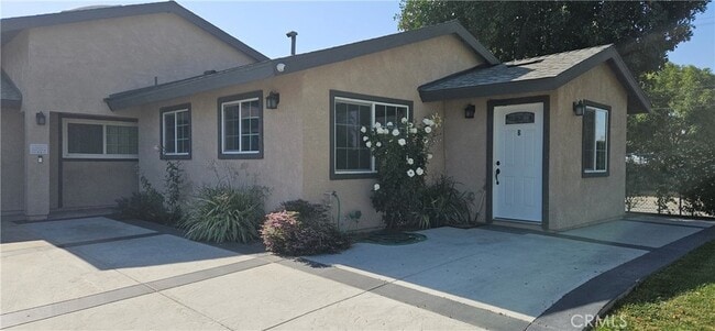 Building Photo - 2945 S Castle Harbour Pl Unit B