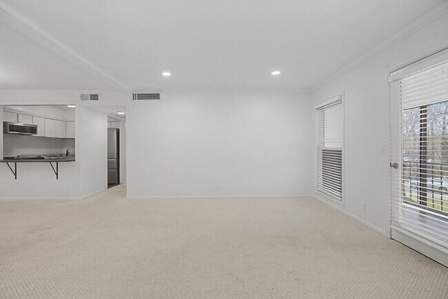 Photo - 116 Harding Pl