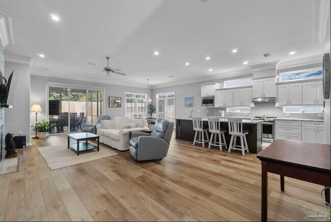 Photo - 4062 Oak Pointe Dr