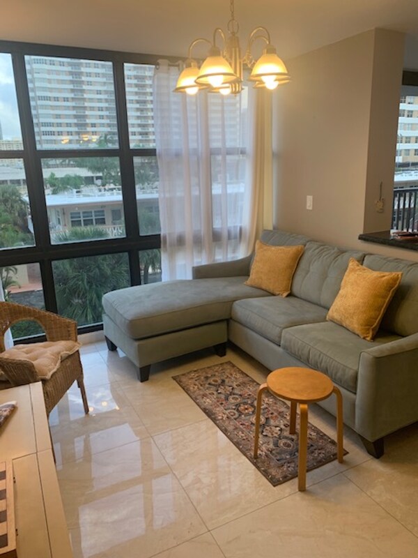 Photo - 2017 S Ocean Dr Unidad 307