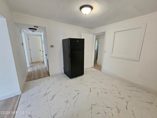 Photo - 2269 Hartridge St