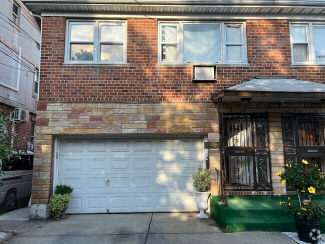 Building Photo - 90-25 179th St Rental