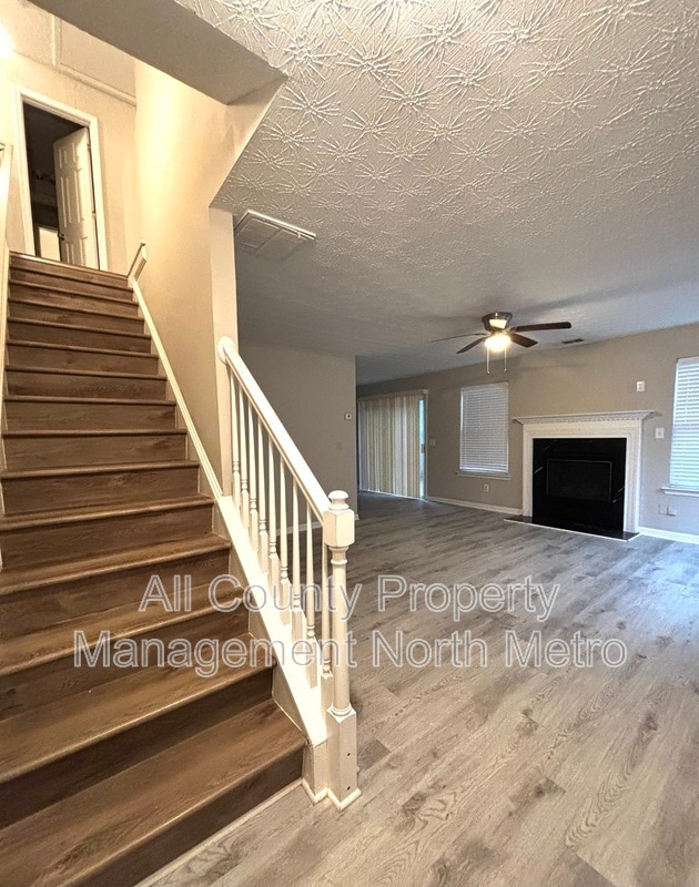 Photo - 289 Silver Ridge Dr