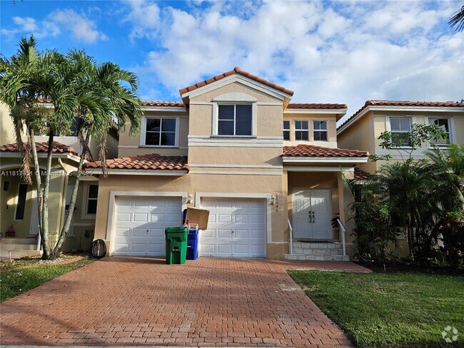 Building Photo - 17046 SW 39th Ct Rental