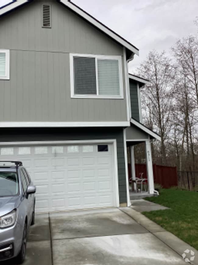 Building Photo - Newly Built 4bd 2.5ba in LSSD Rental