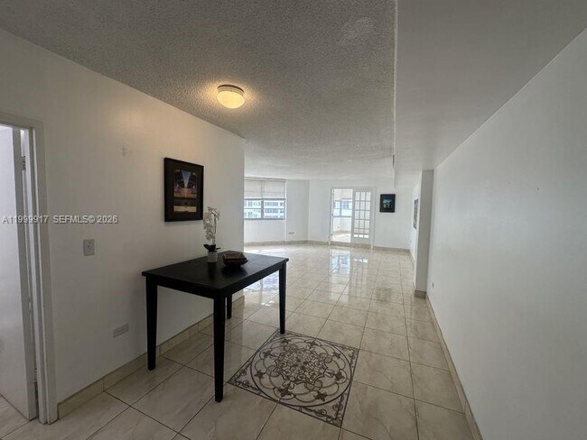 Photo - 801 Brickell Bay Dr Unit 1971