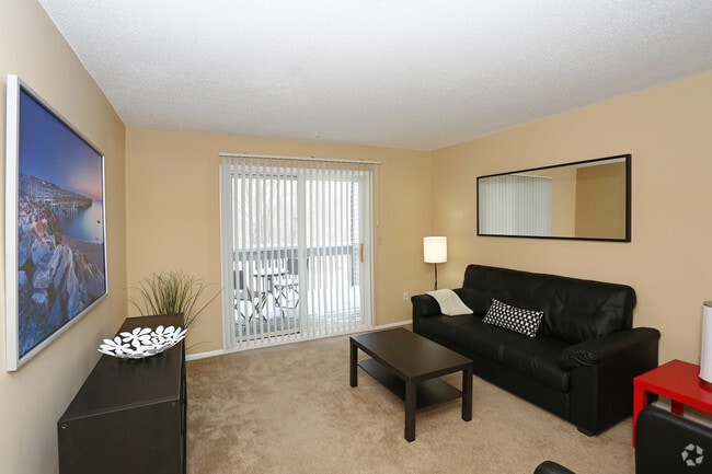 Photo - Hunter's Crossing