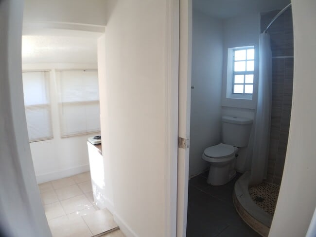 Photo - 2235 SW 16th Ter Unidad Rear Studio