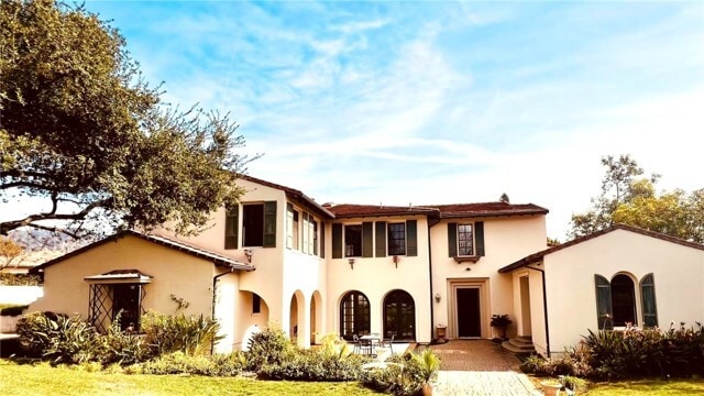 Photo - 719 Carriage House Dr